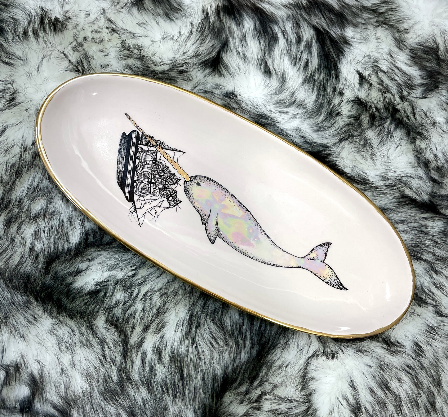 (PREORDER) Iridescent Gnarwhal medium platter