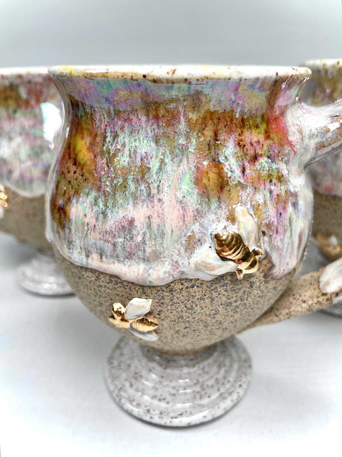 (PREORDER) Iridescent Rainbow Golden Bee Mug